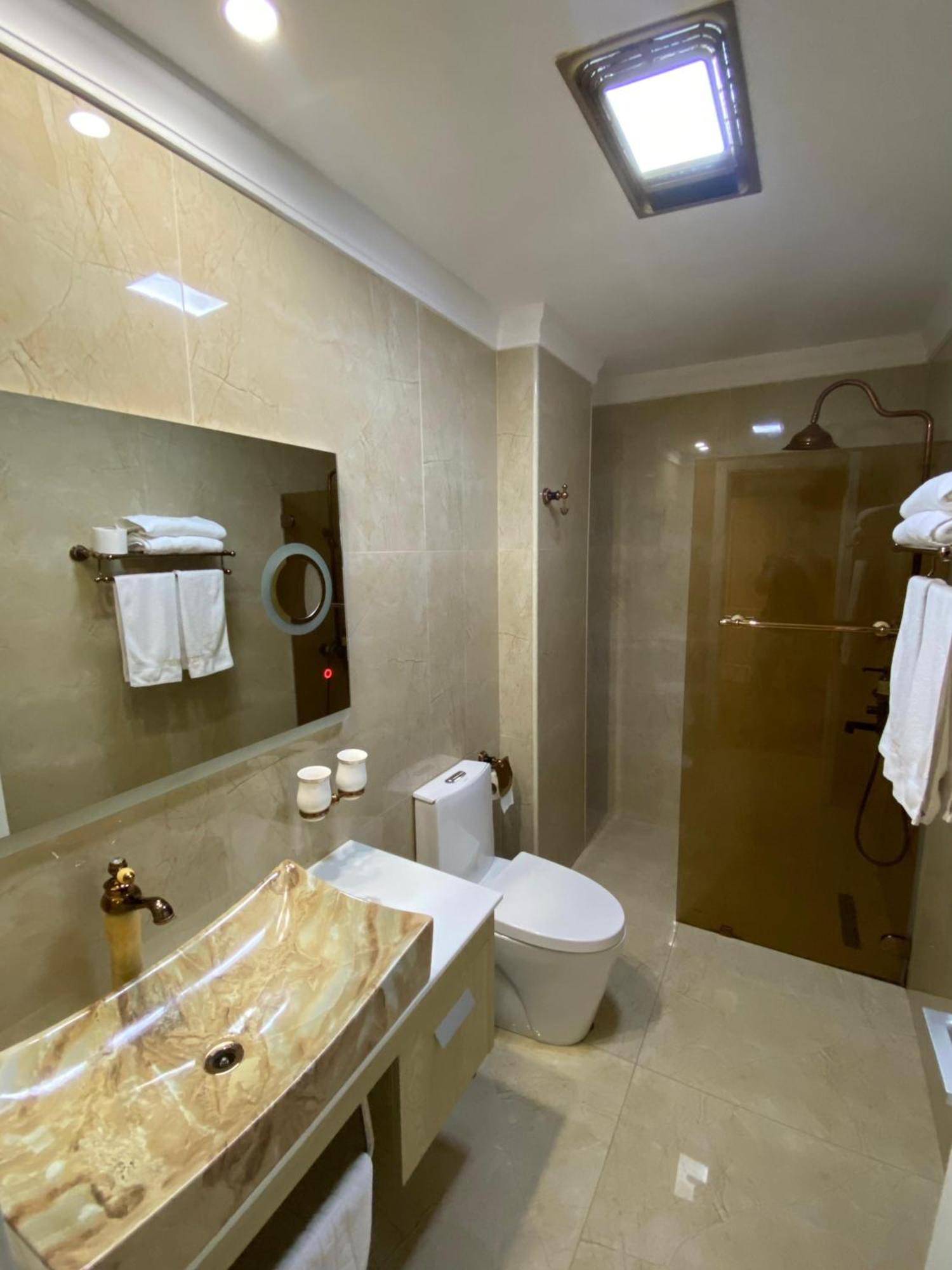Hotel Brais Durres Luaran gambar